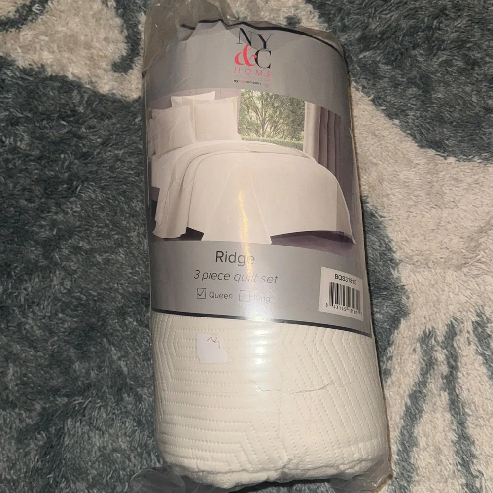 🆕 New York & Company Ridge 3 Piece Quilt Set - Queen - Cream